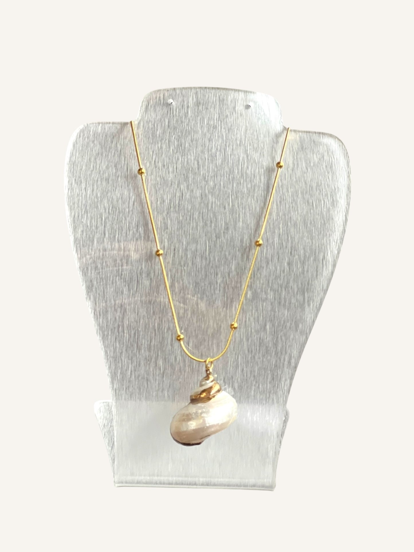 Collier Shellink